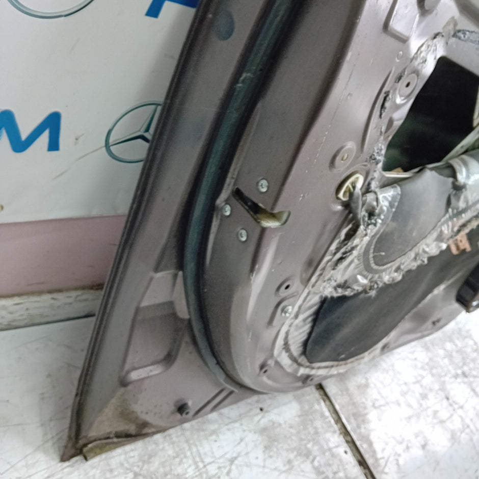 MITSUBISHI OUTLANDER MK3 PASSENGER FRONT DOOR NSF 2013  FMD390
