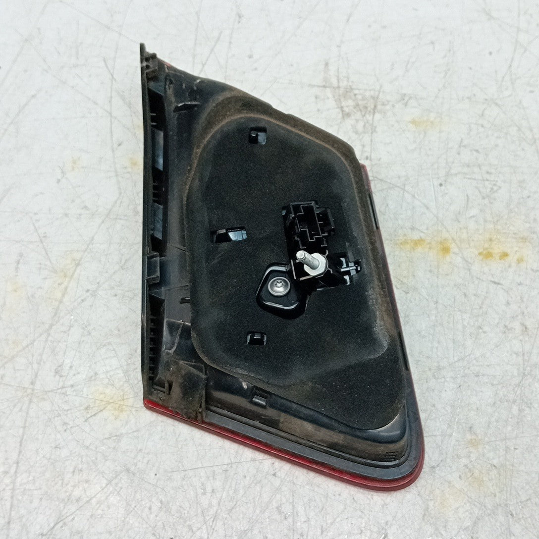 MERCEDES E-CLASS W212 DRIVER  INNER SIDE RIGHT REAR TAIL LIGHT 2014 FMT314