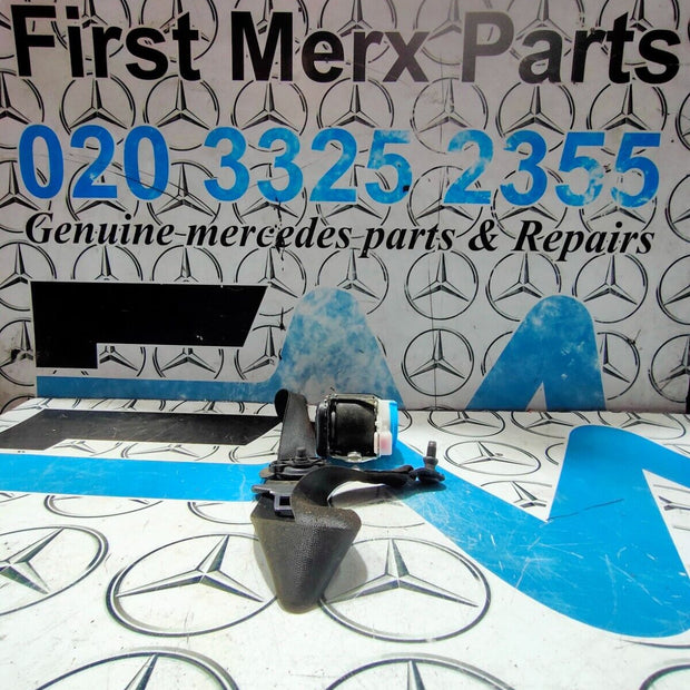 2012-18  MERCEDES A-CLASS FRONT SEAT BELT RH DRIVER SIDE A1768602285