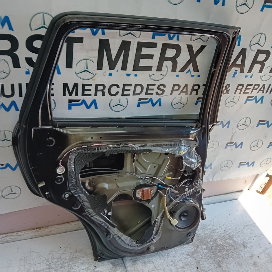 MITSUBISHI OUTLANDER MK3 PASSENGER REAR DOOR NSR 2013 BLACK FMD498