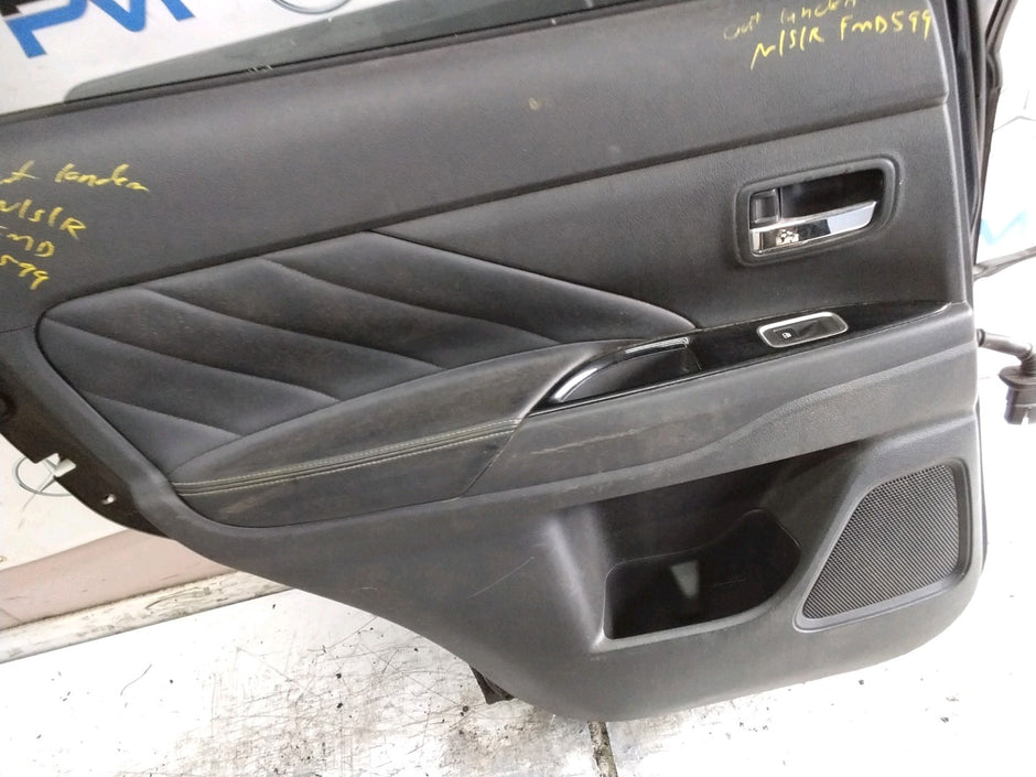 MITSUBISHI OUTLANDER PASSENGER REAR DOOR NSR BLACK   FMD599