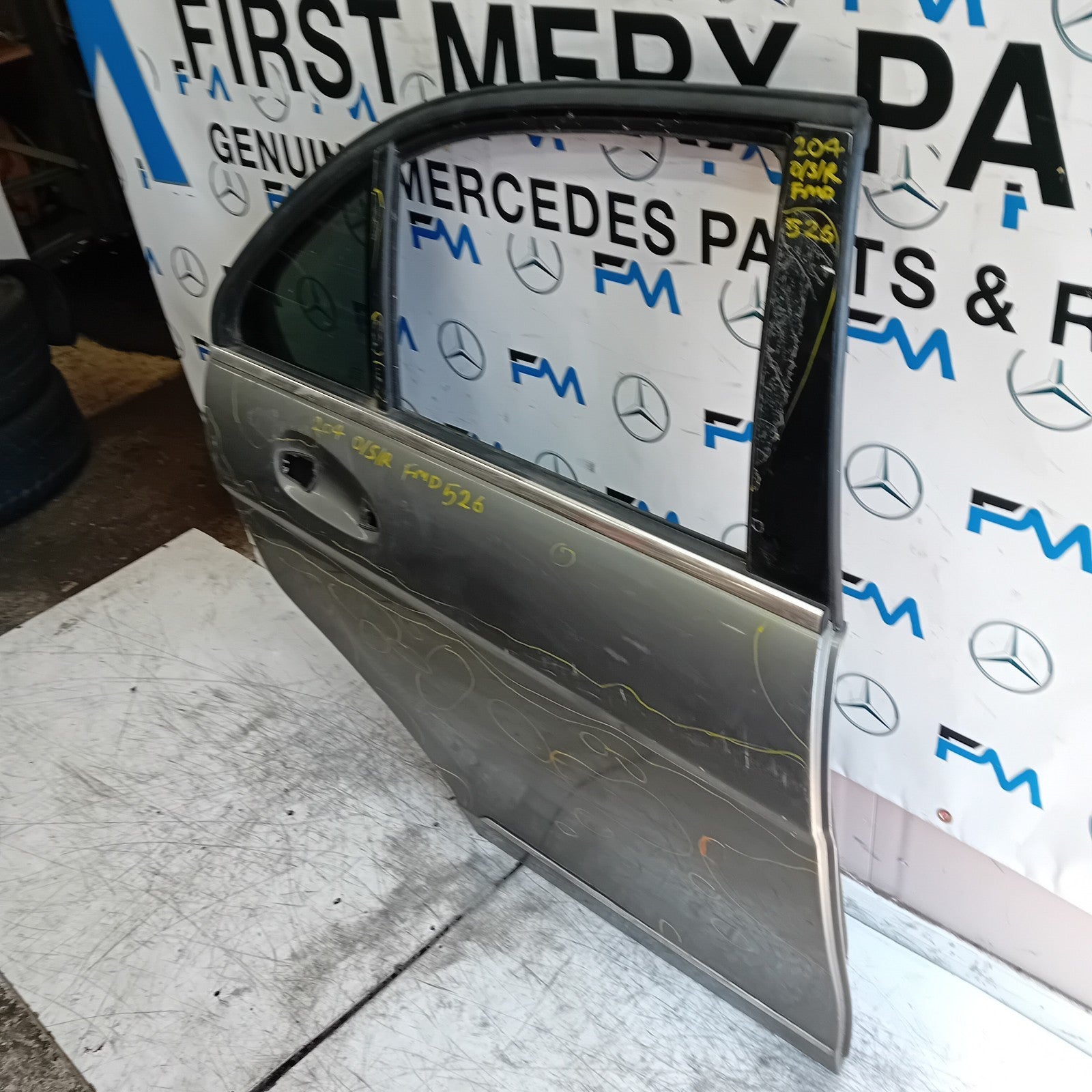 MERCEDES BENZ  BENZ C-CLASS W204 DRIVER REAR DOOR OSR 2012 GREY FMD526
