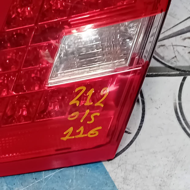 MERCEDES BENZ W212 E-CLASS SALOON INNER REAR DRIVER SIDE TAIL LIGHT