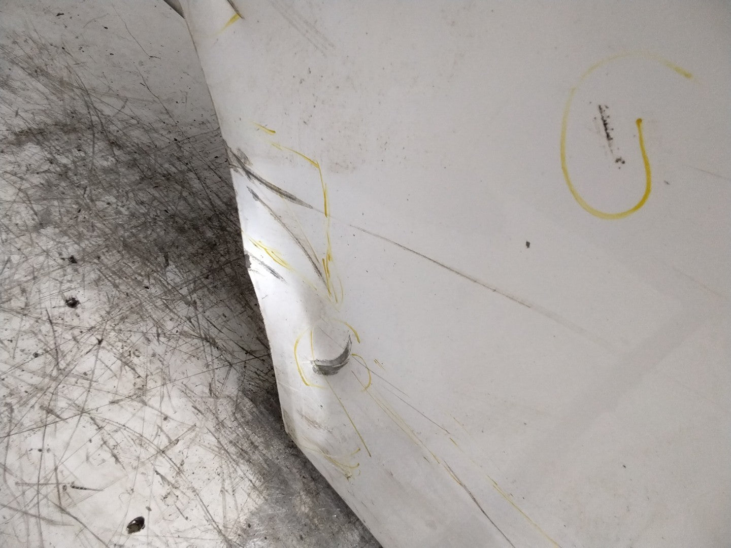 MERCEDES GLC X253  DRIVER REAR DOOR OSR WHITE 2016-22 FMD589