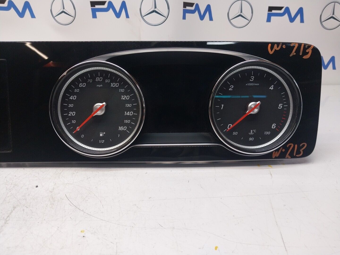 MERCEDES-BENZ E CLASS W213 W238 INSTRUMENT CLUSTER DIGITAL DISPLAY COMBO FM00642