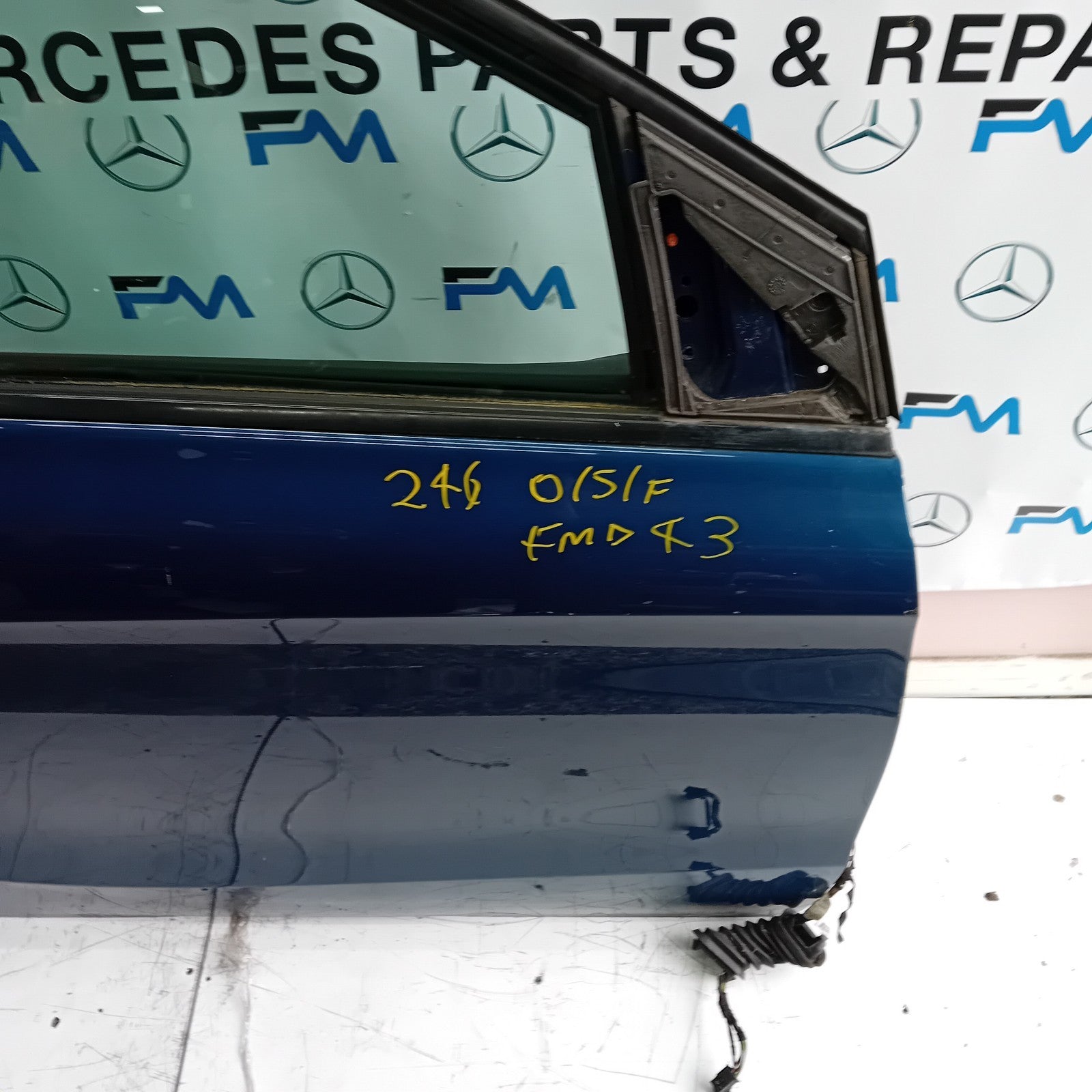 MERCEDES BENZ B-CLASS W246 DRIVER SIDE FRONT DOOR O/S/F COMPLETE BLUE FMD43