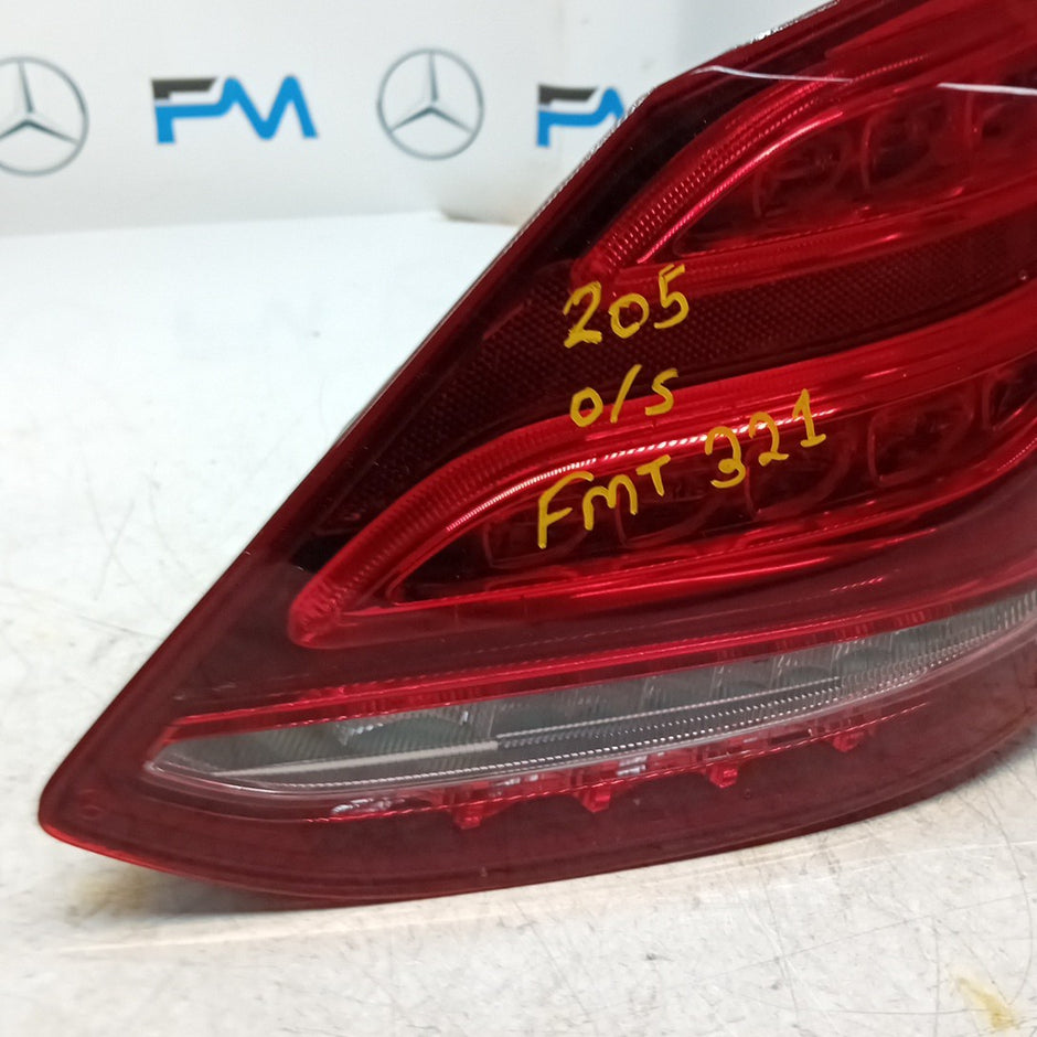 MERCEDES BENZ C-CLASS W205 DRIVER REAR TAIL LIGHT OS  2015 A2059061457 FMT321