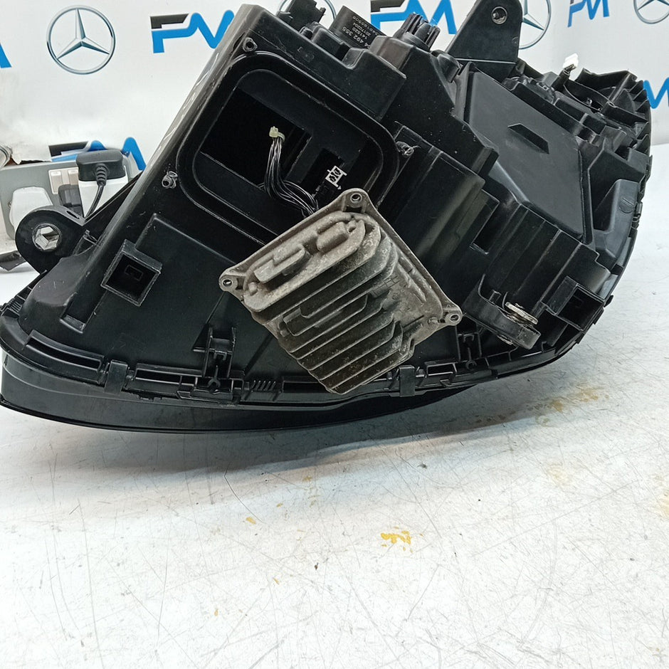 MERCEDES C-CLASS HEADLIGHT DRIVER OS RIGHT A2059062604 2018 HIGH PERFORM FMH182