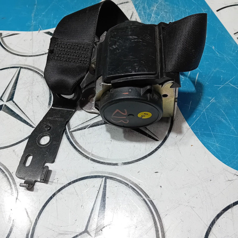 MERCEDES BENZ E CLASS W213 SALOON 2016-2021 REAR CENTRE SEAT BELT A2138601385