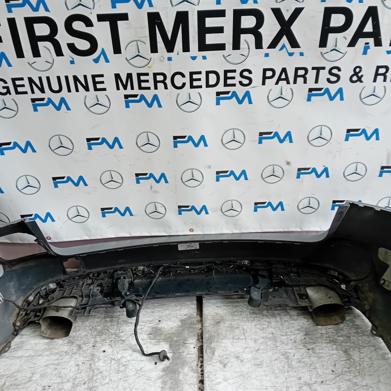 MERCEDES C-CLASS S205 EST REAR BUMPER 2014 GREY  A2058853838 COMPLETE FMX41