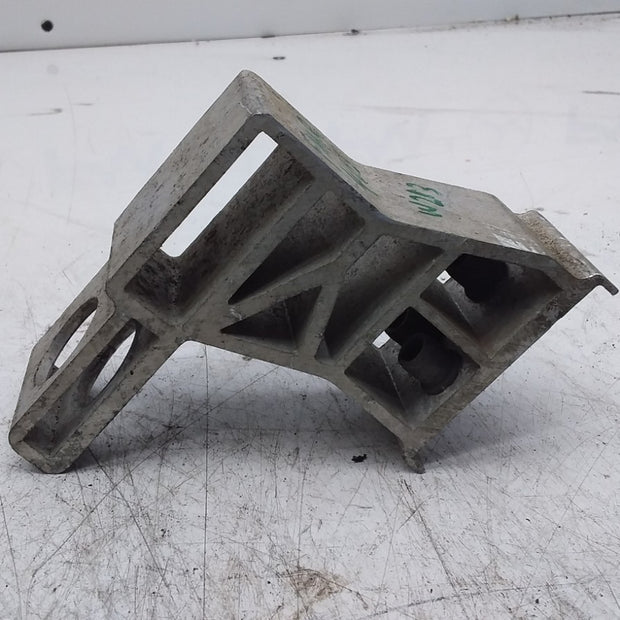 MERCEDES BENZ  E-CLASS W213 RADIATOR MOUNTING BRACKET  FMR405