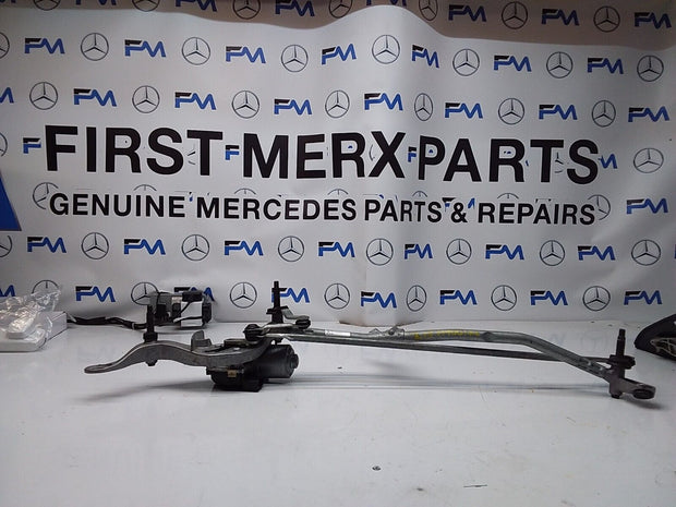 MERCEDES E-CLASS 2019 W213 A2138207403 FRONT WIPER MOTOR  FM00176