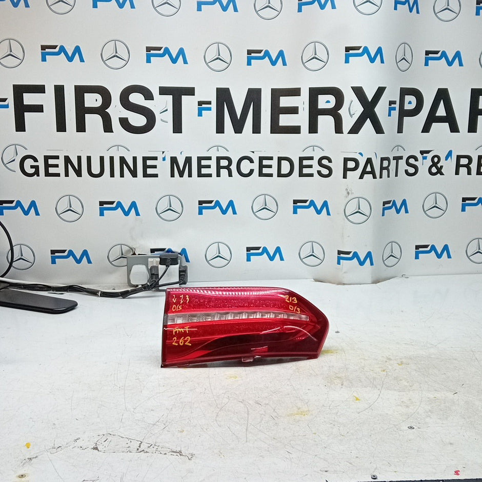 MERCEDES BENZ  E-CLASS W213 DRIVER RIGHT OS REAR TAIL LIGHT FMT262