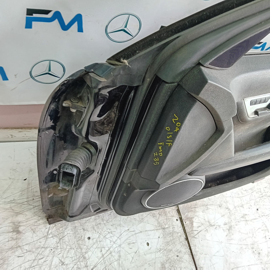 MERCEDES BENZ C-CLASS W204  DRIVER FRONT DOOR OSF BLACK 2009-14 COMPLETE FMD235