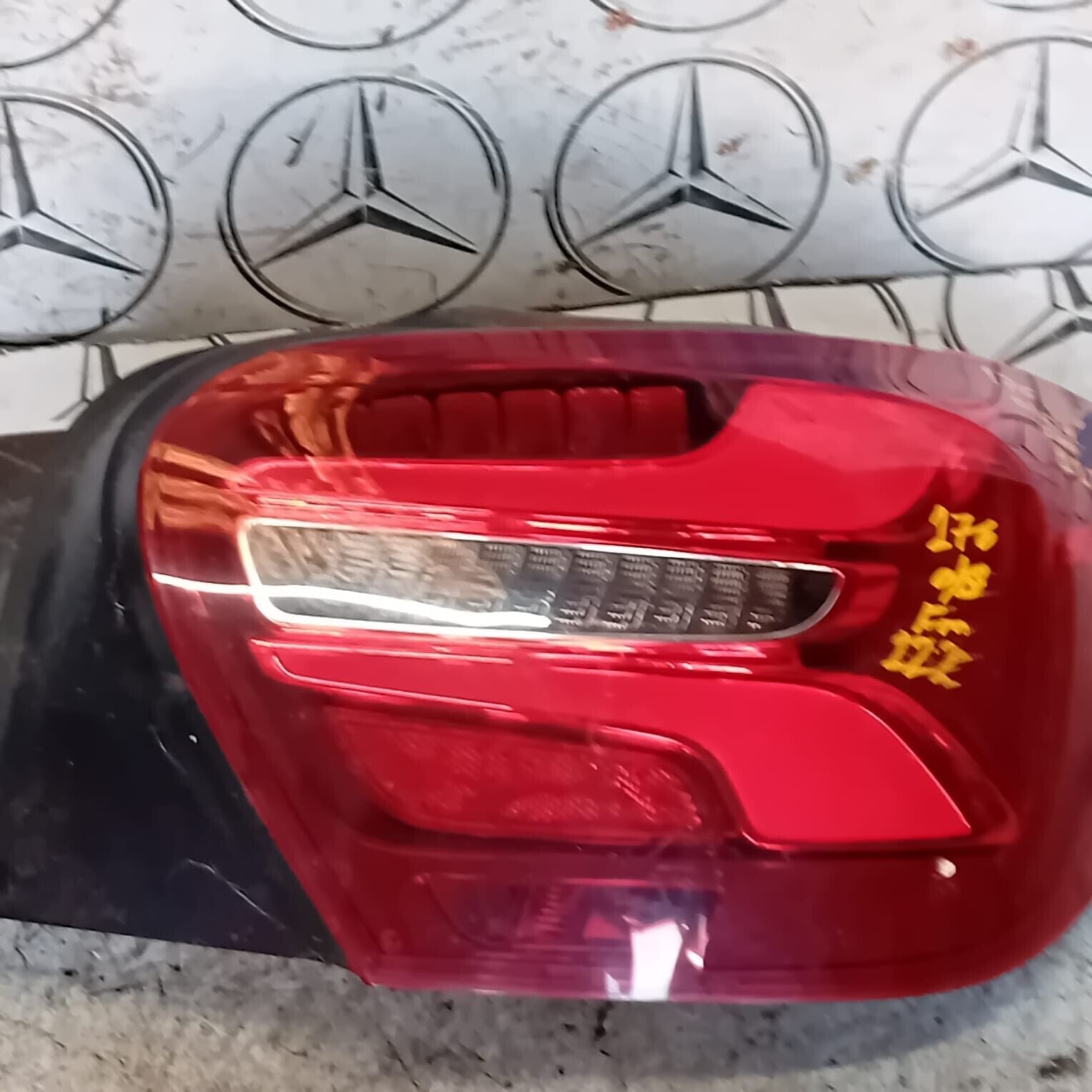 MERCEDES BENZ A-CLASS W176 2012-18 REAR  PASSENGER SIDE (NEAR SIDE) TAIL LIGHT