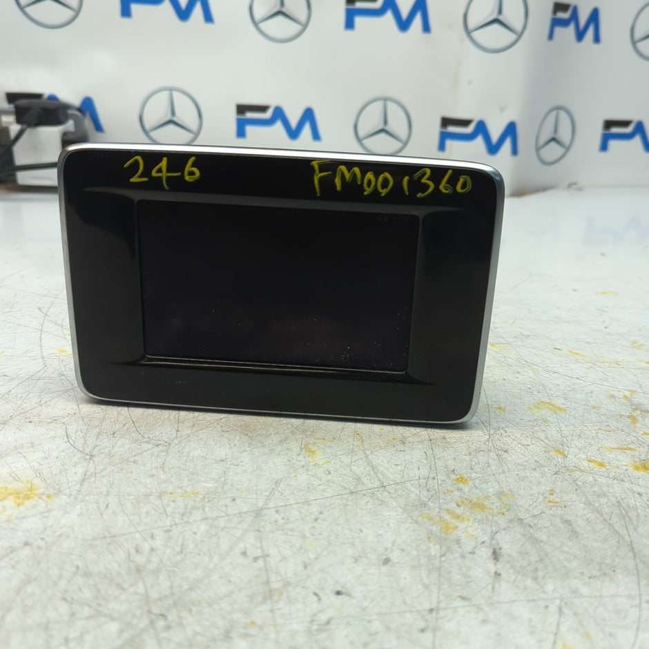 MERCEDES BENZ B-CLASS W246 DISPLAY SCREEN A2469001203  2012-2019 ON FM001360