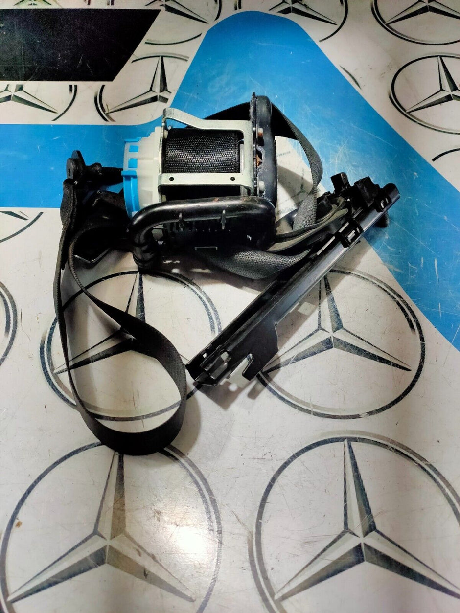 MERCEDES A CLASS SEAT BELT FRONT RIGHT A1768600285 W176 2012 - 2018