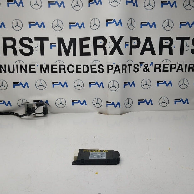 Mercedes W213 Ignition Central Lock Control Unit Module ECU A2139005528 FM00270