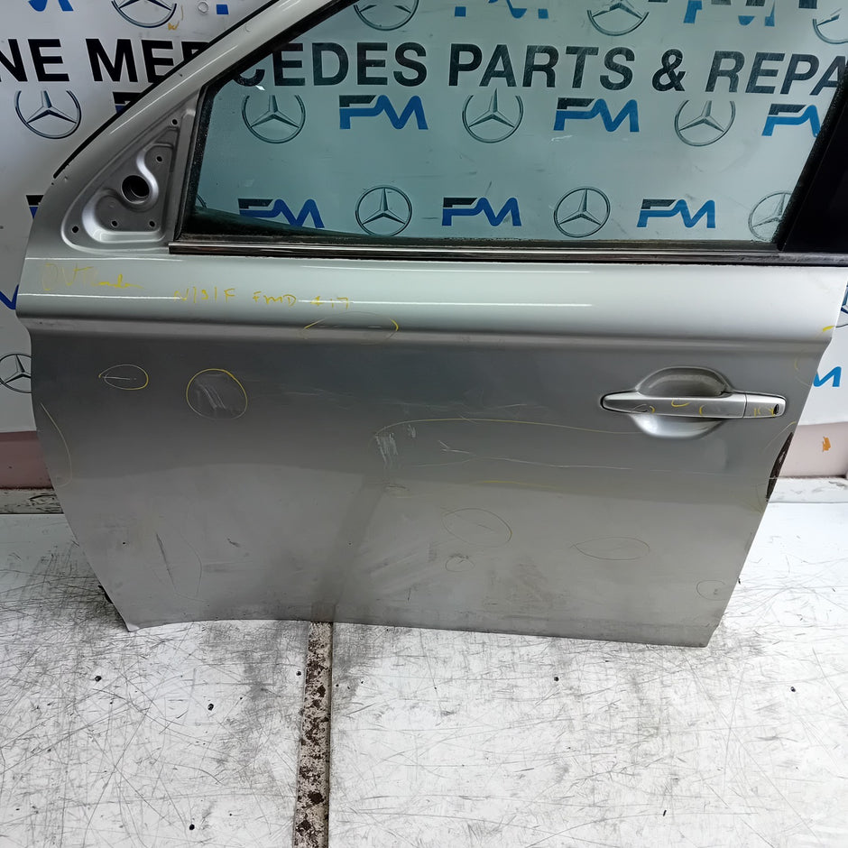 MITSUBISHI OUTLANDER MK3 PASSENGER SIDE FRONT DOOR NSF 2013 SILVER FMD417