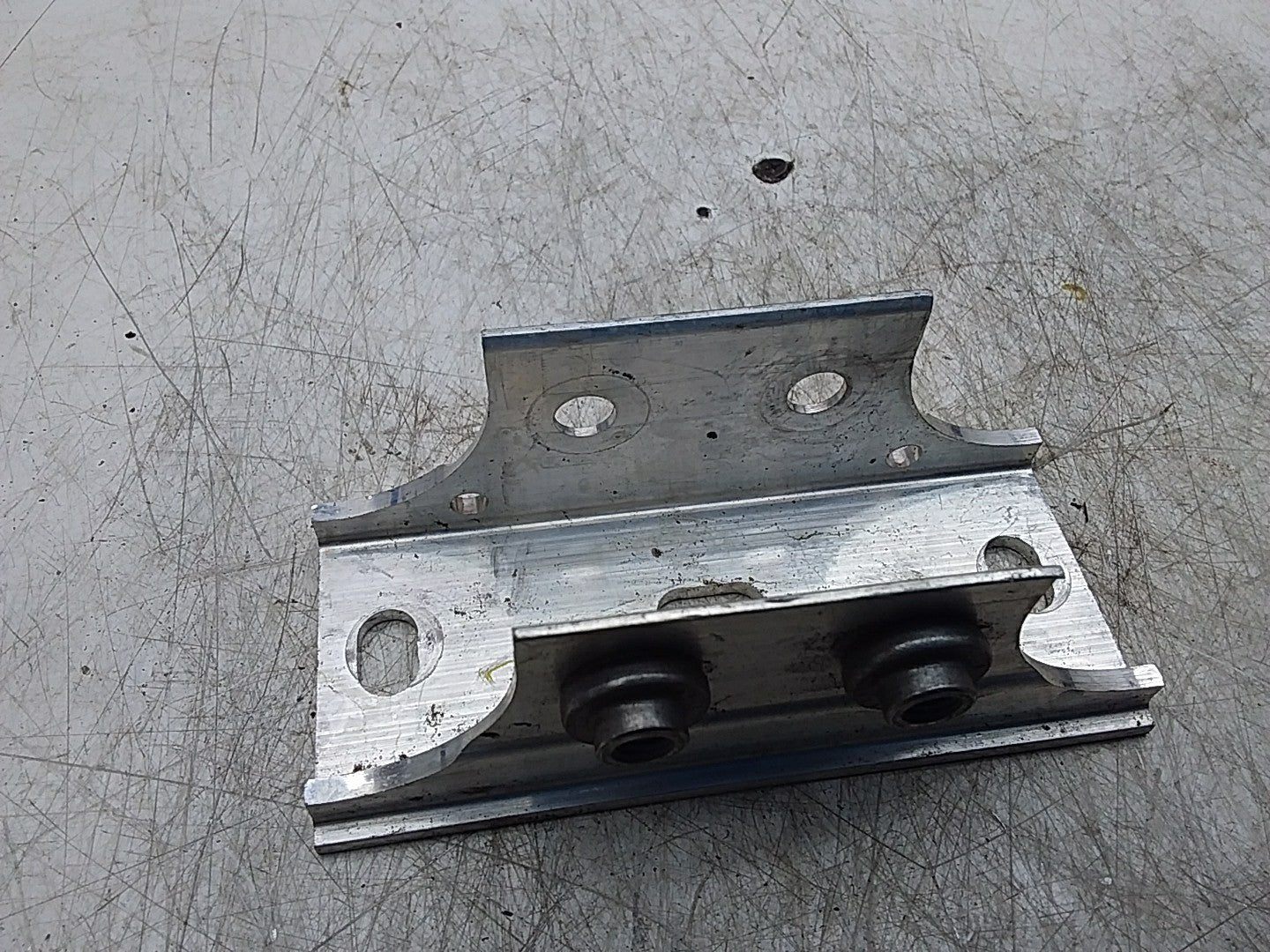 MERCEDES C-CLS W206 REINFORCEMENT MOUNTING RAIL A2066203802 FMR233