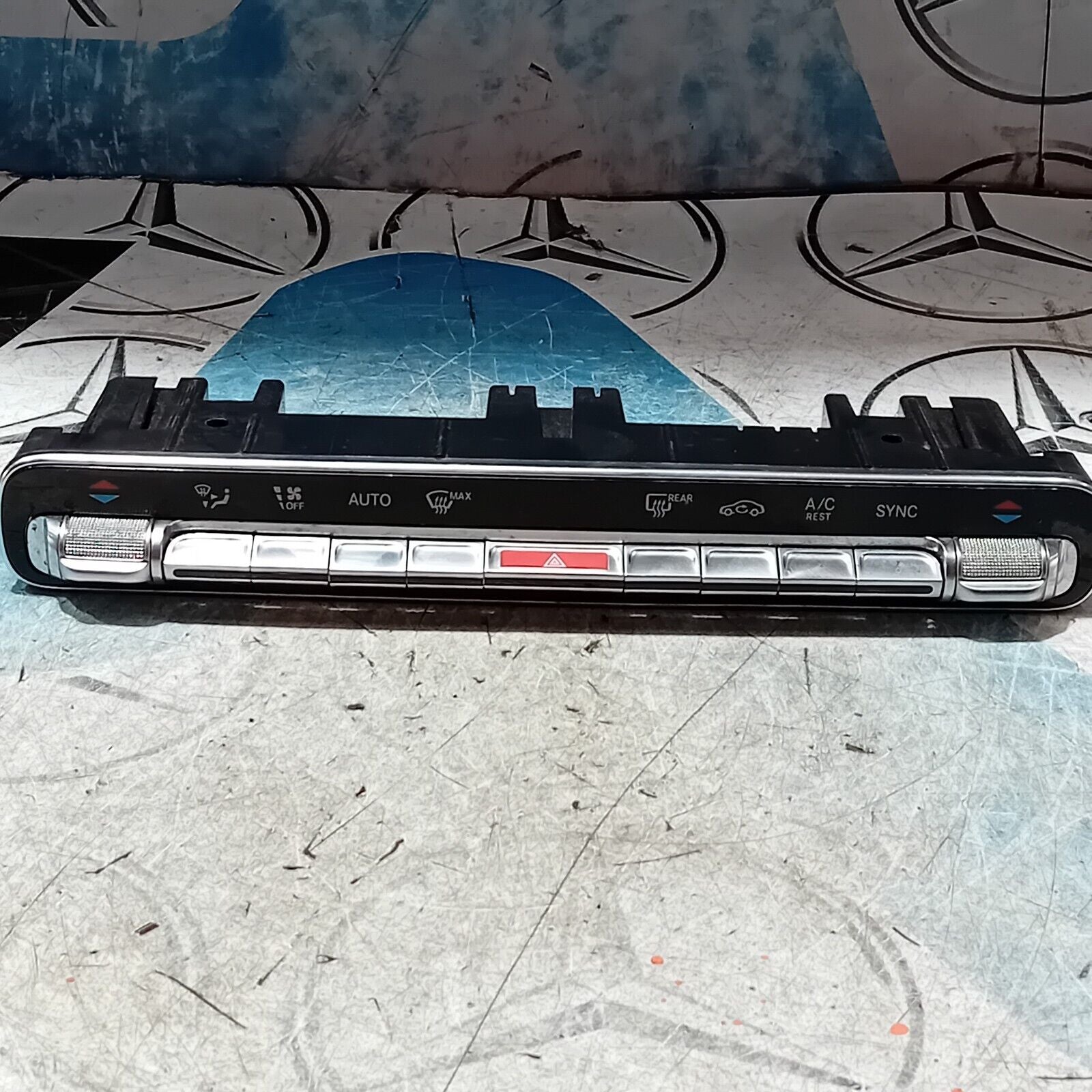 MERCEDES A CLASS HEATER AC CLIMATE CONTROLS A2479053402 2018-2023
