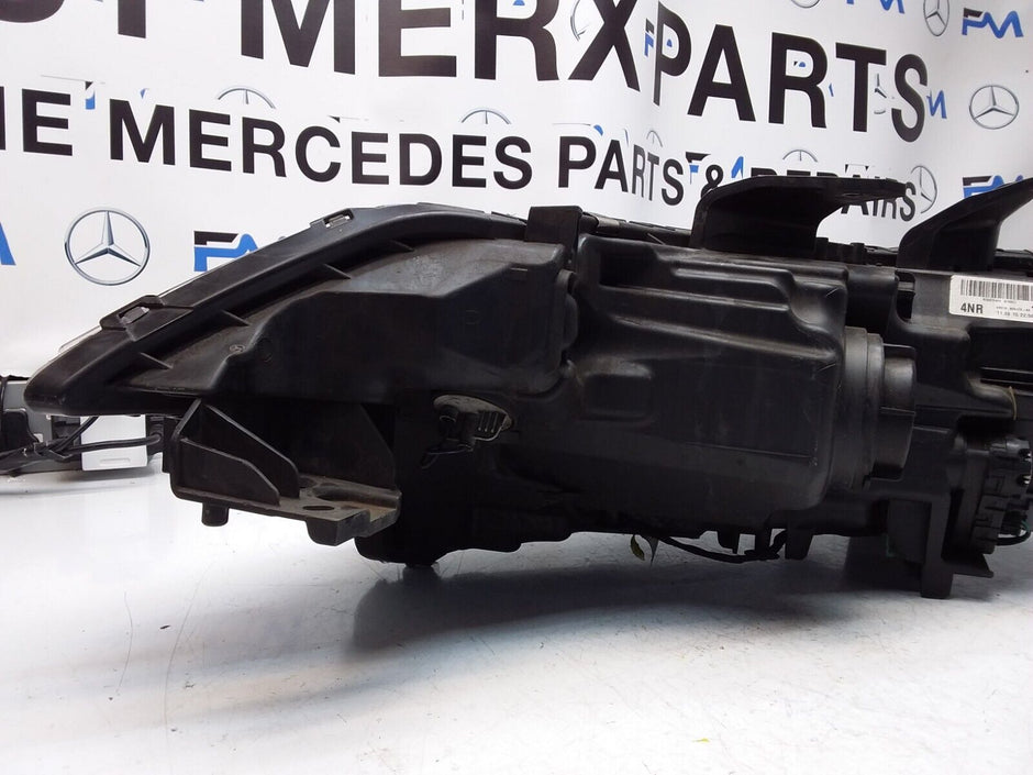 MITSUBISHI OUTLANDER MK3 2015 HEADLIGHT DRIVER SIDE RIGHT R0094N 090U FMH73