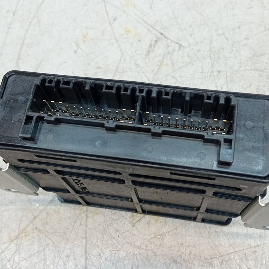 MITSUBISHI OUTLANDER 9479A163 BATTERY CONTROL MODULE MK3 FM001589