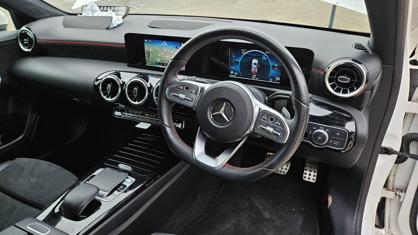 MERCEDES BENZ A-CLASS W177 - BREAKING/ ENGINE AND GEAR BOX