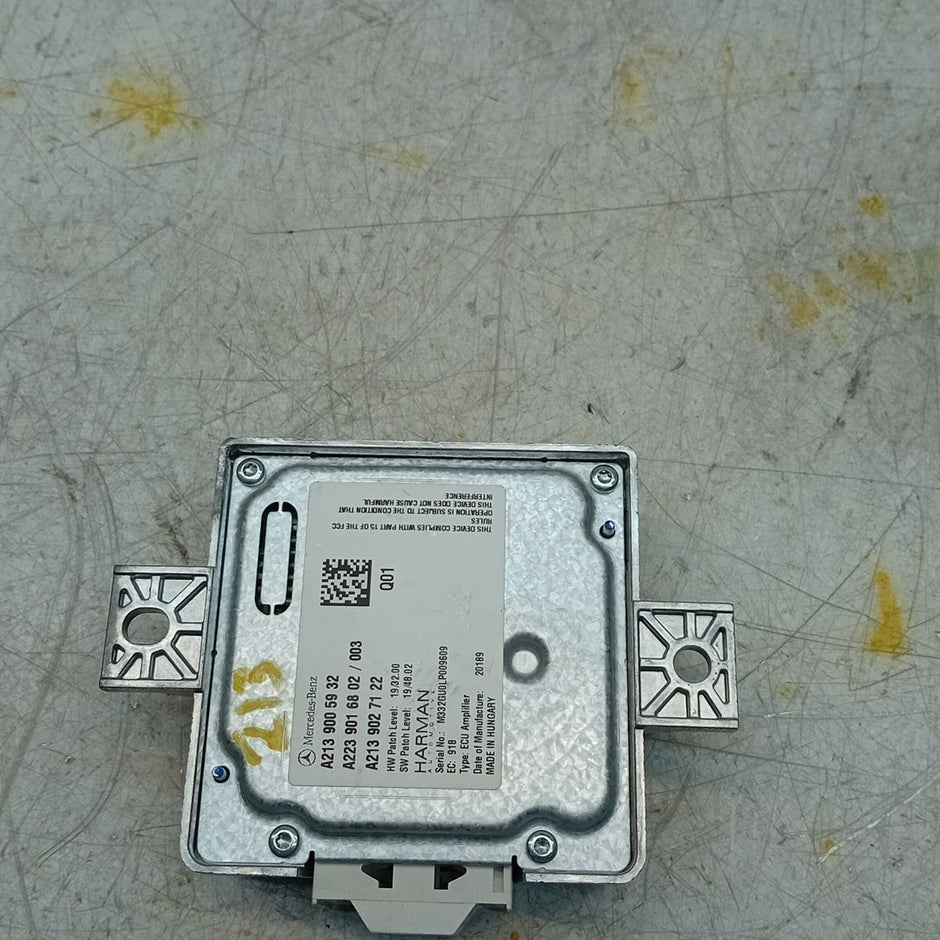 MERCEDES BENZ E-CLASS W213 HARMAN AUDIO AMPLIFIER 2016 A2139005932 FM001343