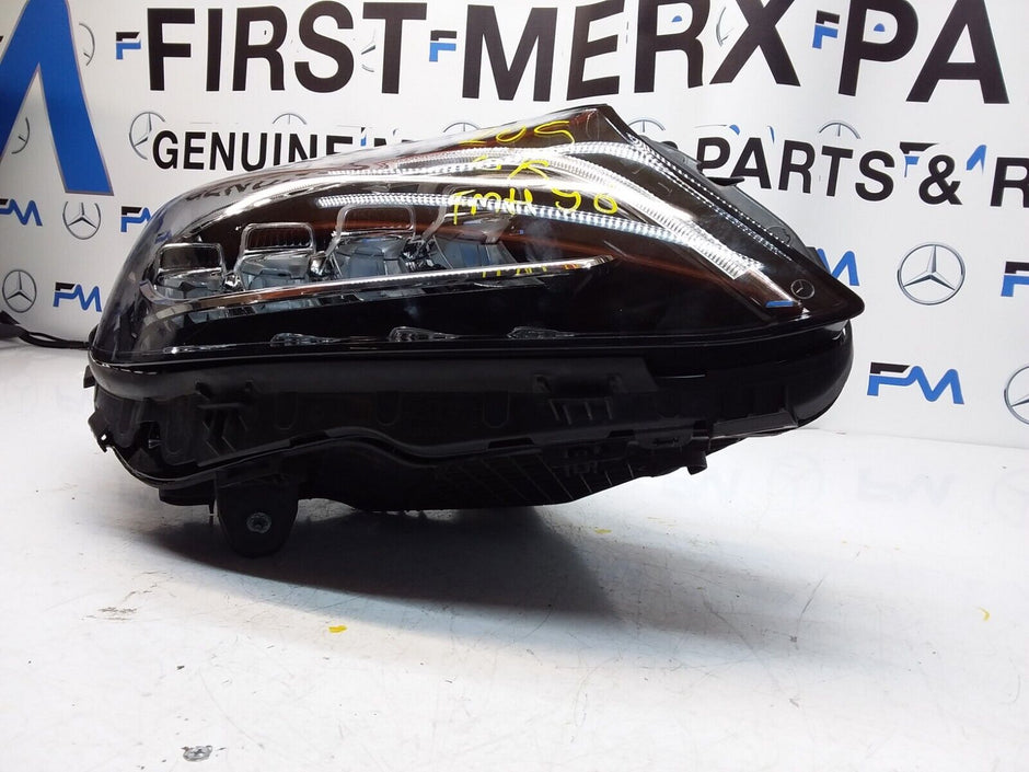 2018 MERCEDES C-CLASS W205 O/S HEADLIGHT  A2059062606 FMH56 LED HIGH PERFORMANCE