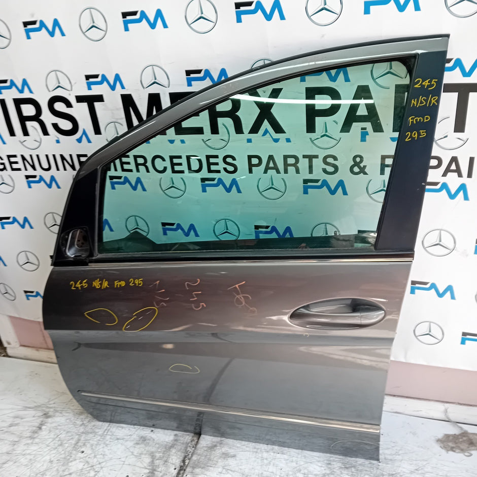 MERCEDES BENZ B-CLASS W245 PASSENGER REAR DOOR NSR GREY 2005-11 COMPLETE FMD295