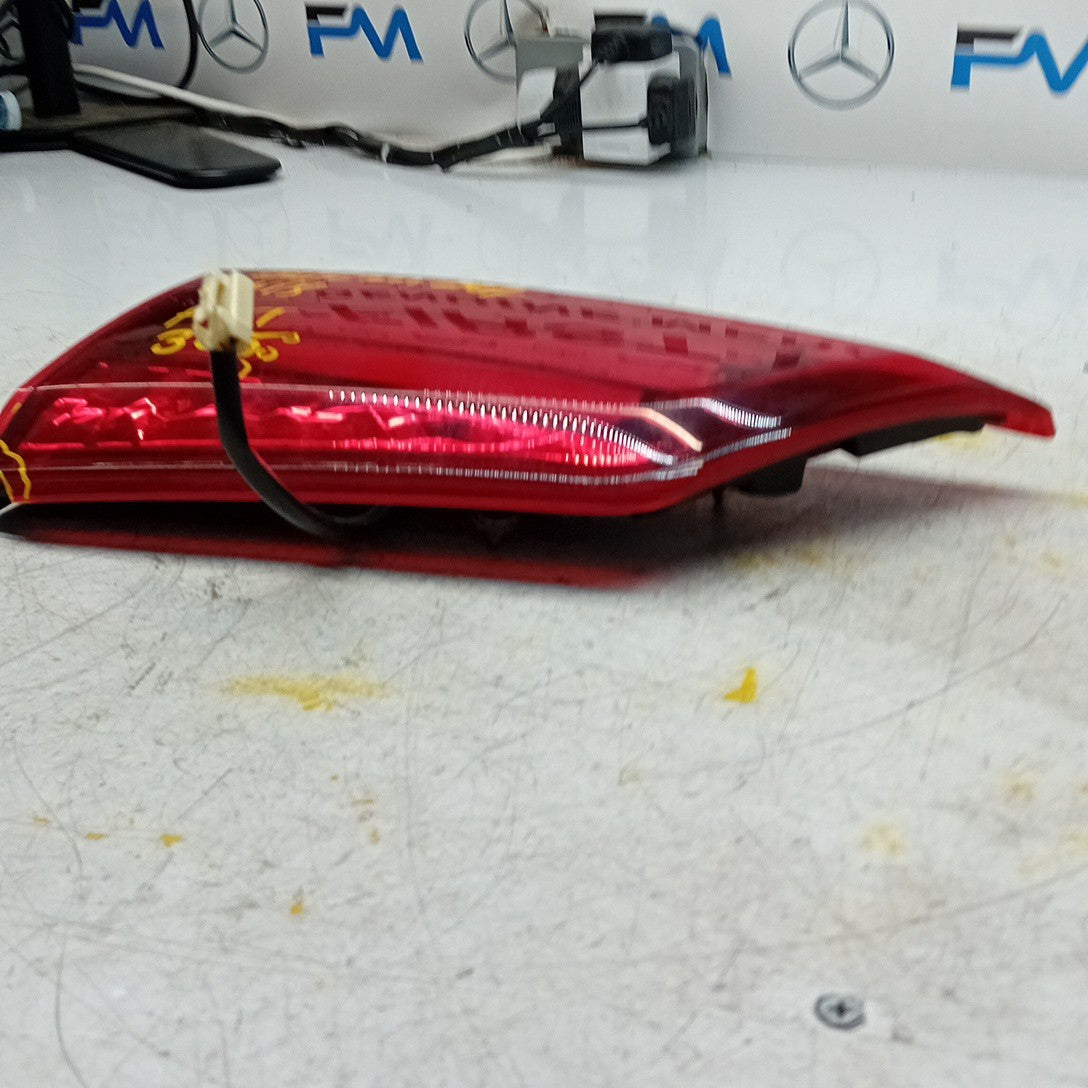 MITSUBISHI OUTLANDER MK3 PASSENGER SIDE LEFT REAR INNER TAIL LIGHT 2013 FMT305