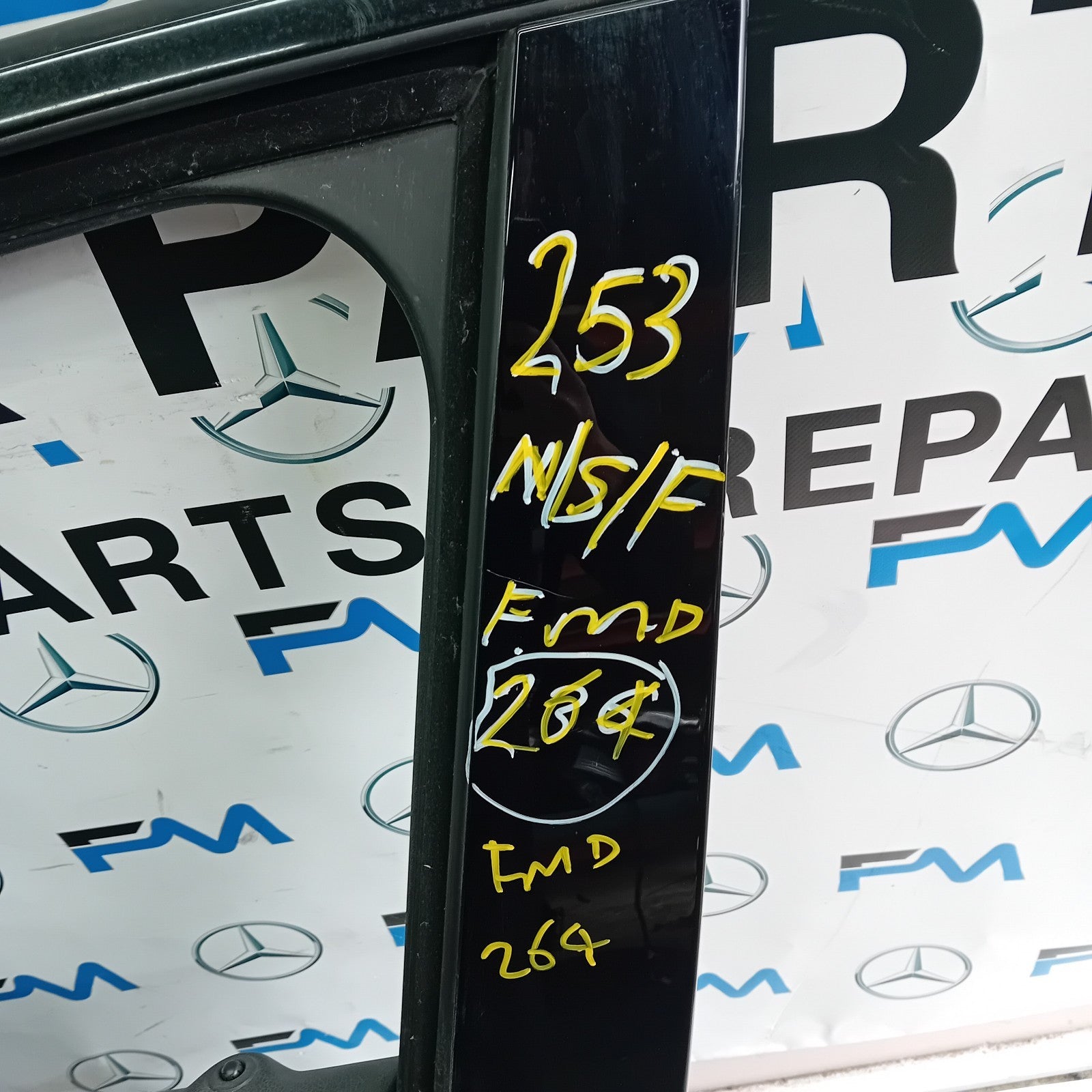 MERCEDES BENZ GLC X253 PASSENGER FRONT DOOR NSF BLUE 2016 ON COMPLETE FMD264