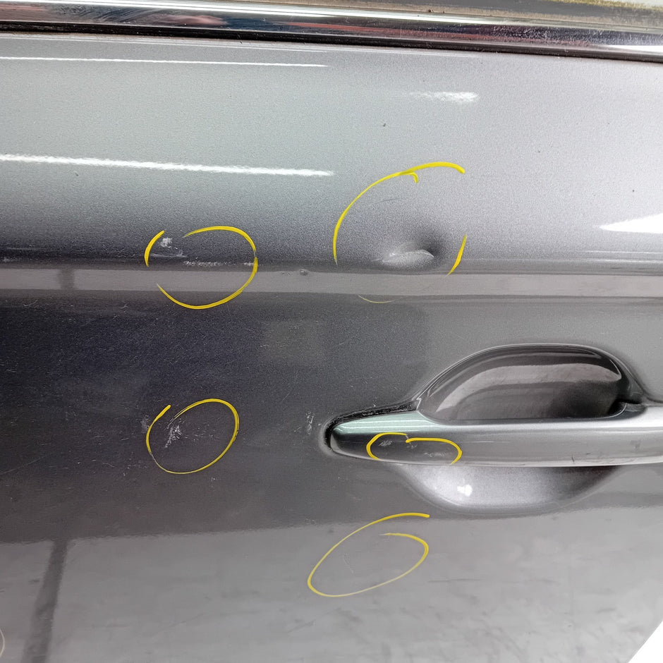MITSUBISHI OUTLANDER MK3 PASSENGER FRONT DOOR NSF GREY COMPLETE FMD380