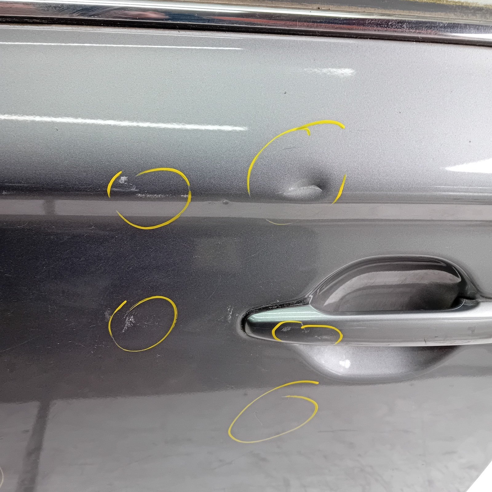 MITSUBISHI OUTLANDER MK3 PASSENGER FRONT DOOR NSF GREY COMPLETE FMD380