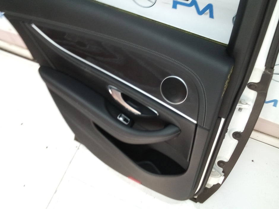 MERCEDES E CLASS W213 SALOON PASSENGER REAR DOOR (NEAR SIDE REAR) WHITE FMD22