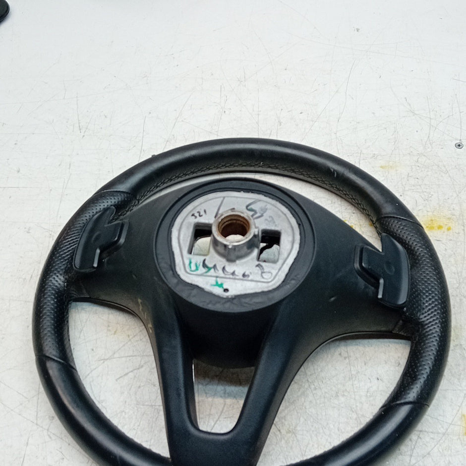 MERCEDES W213 E-CLASS MULTIFUNCTION STEERING WHEEL 2016 A0004605600 FM001398