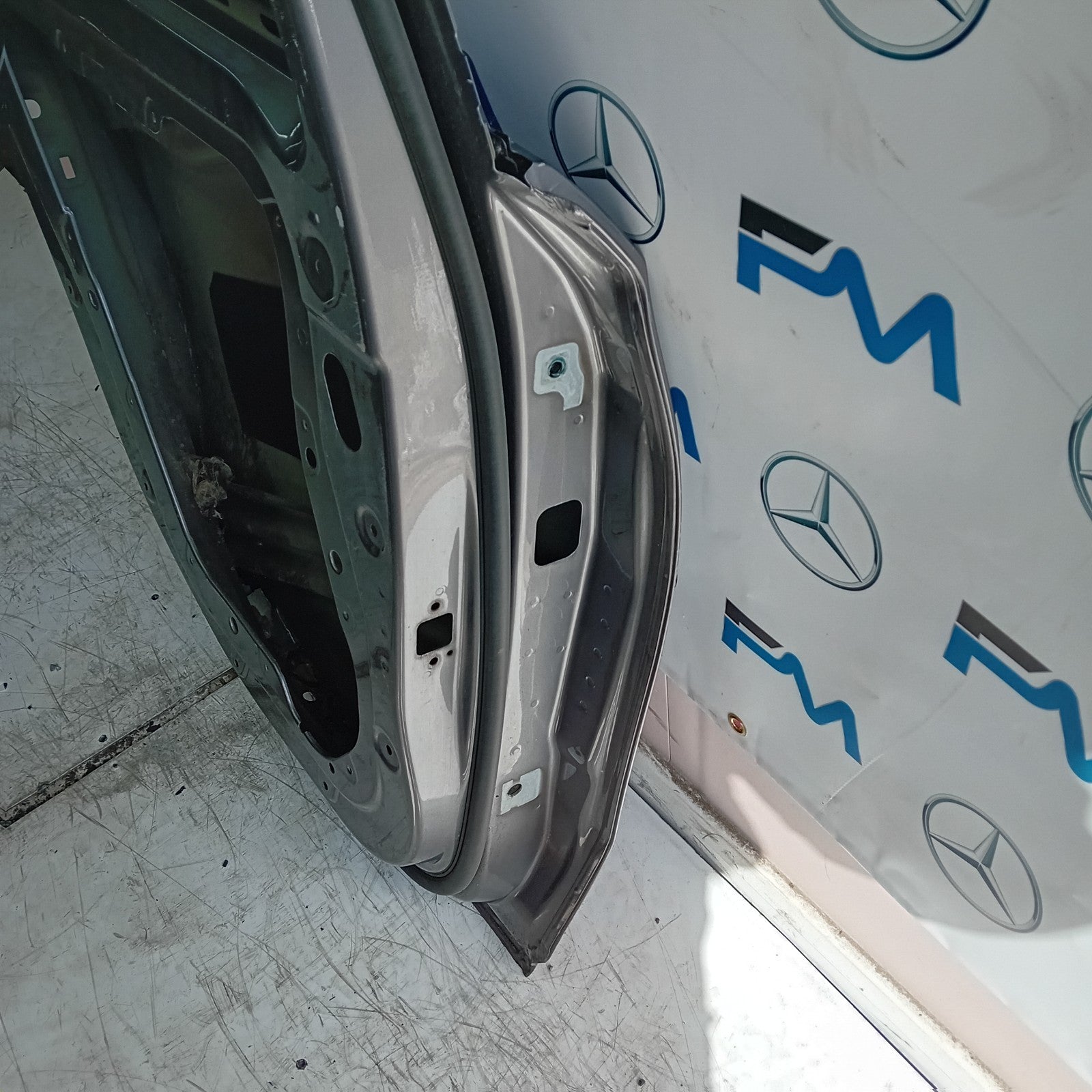MERCEDES A-CLASS W177 PASSENGER REAR DOOR NSR GREY 2018 ON FMD229