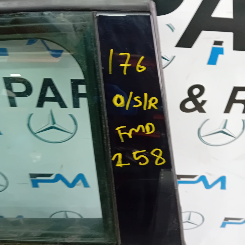 MERCEDES A-CLASS W176 SLN DRIVER REAR DOOR OSR BLACK 2012-18 COMPLETE FMD258