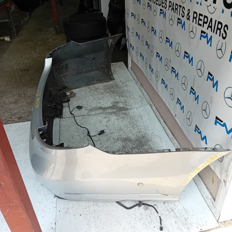 MERCEDES BENZ E-CLASS W212 SE SPORT REAR BUMPER SILVER 2014 ON FMX136
