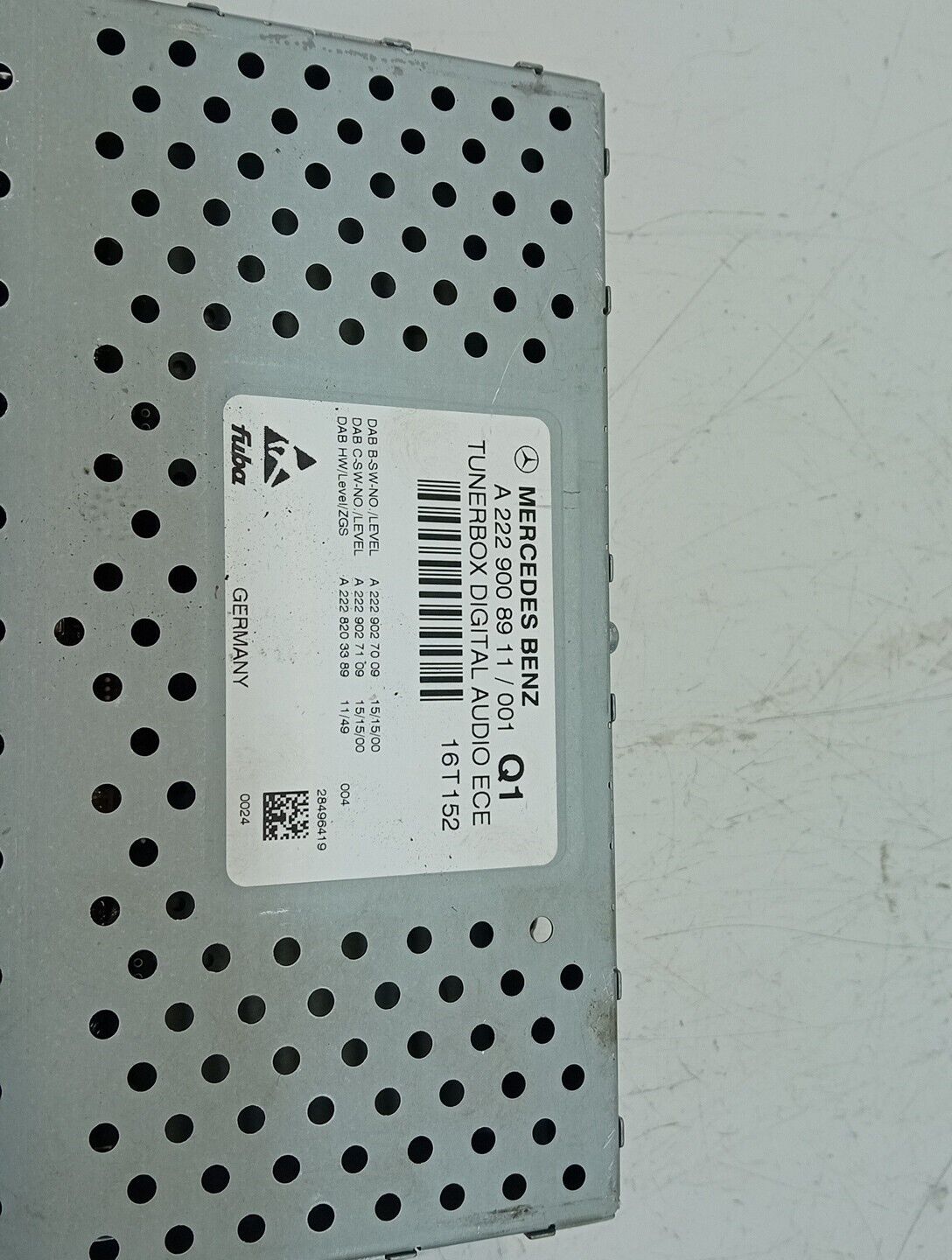 Mercedes Glc C E Class Radio Tuner Box W253 W205 W213 14-21 A2229008911 FM294