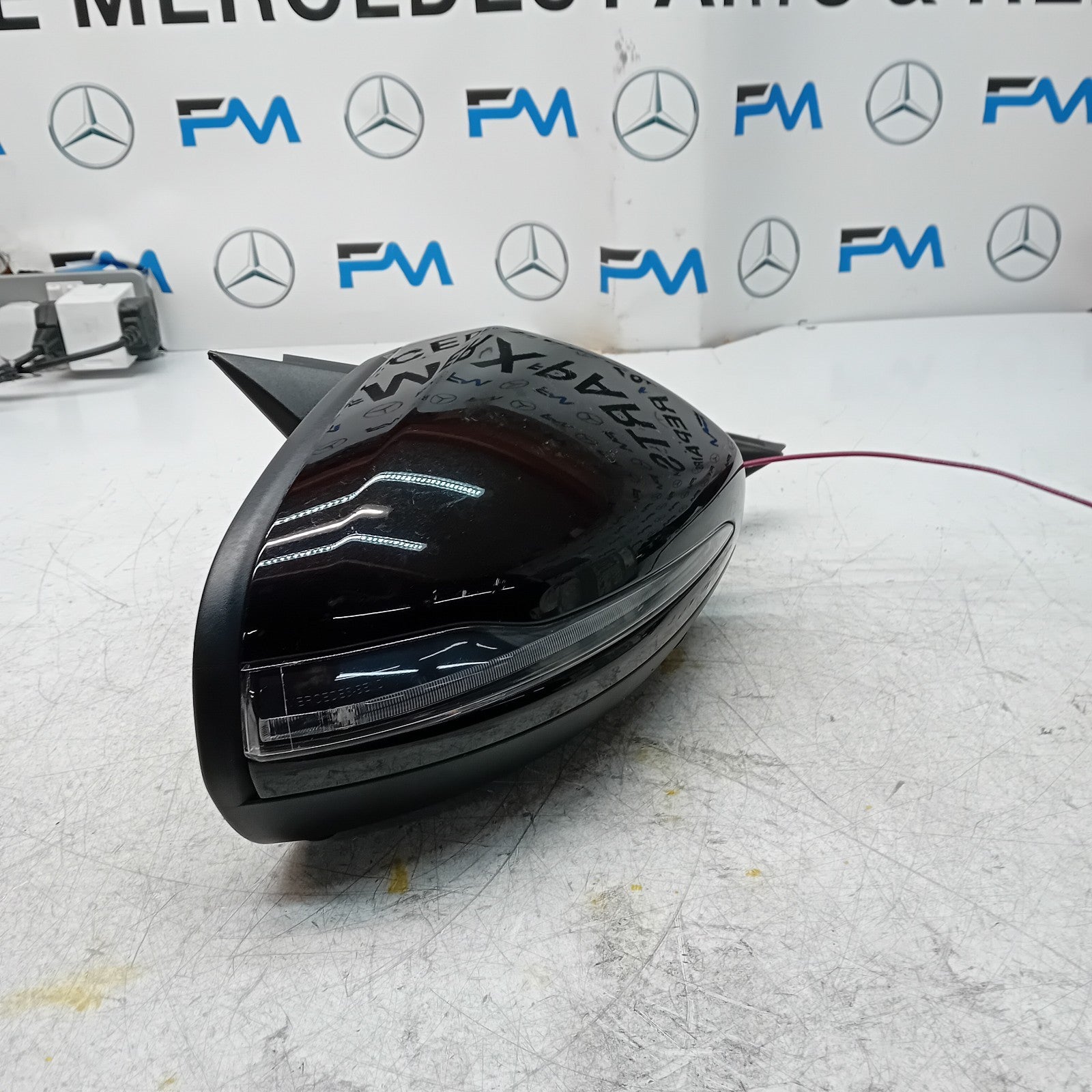 MERCEDES BENZ  C-CLASS W205 DRIVER WING MIRROR OS BLACK PL A2058104402 FMM80