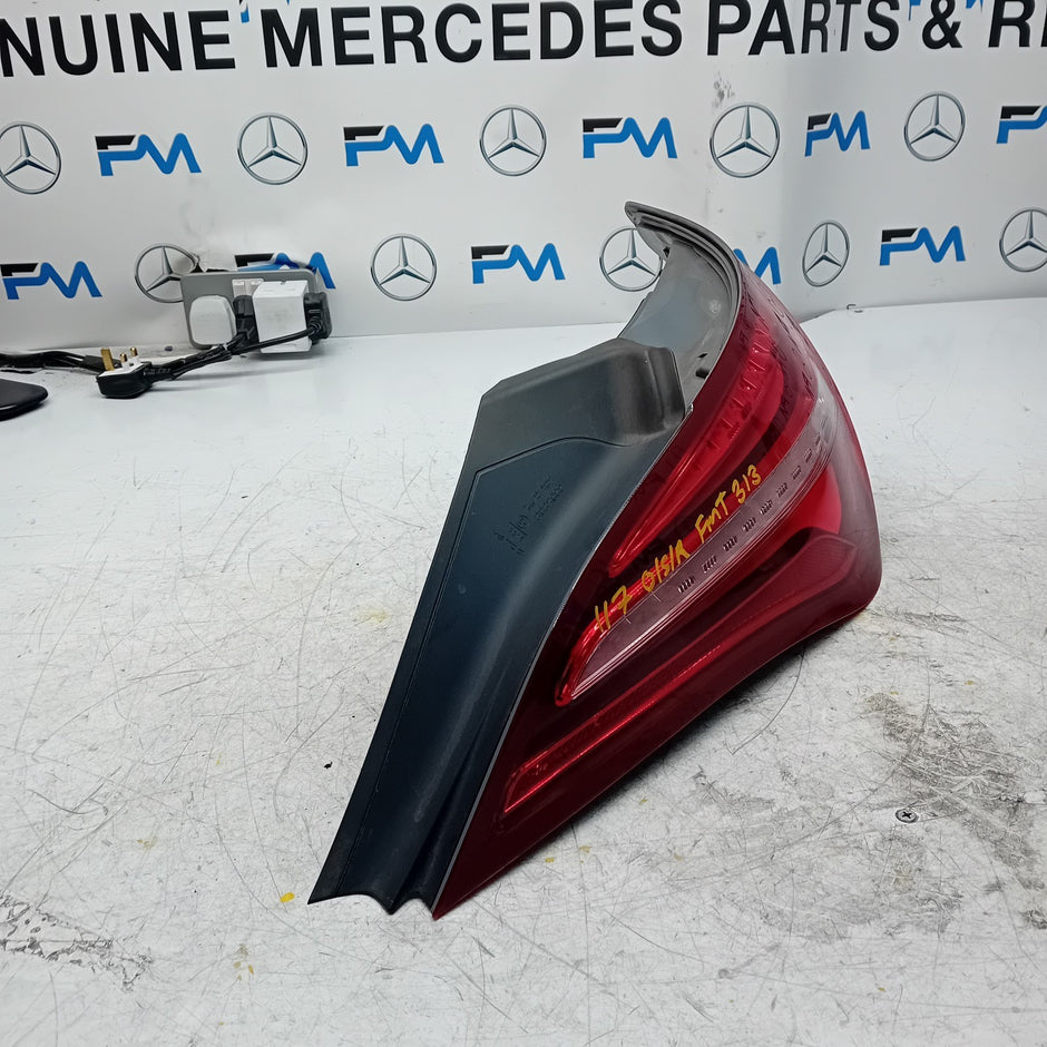 MERCEDES CLA W117 DRIVER SIDE RIGHT REAR TAIL LIGHT 2018 A1179061956 FMT313