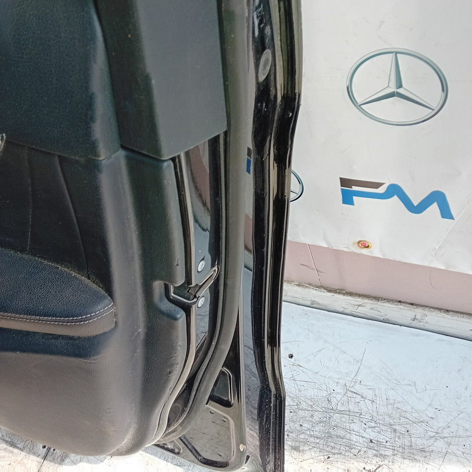 MERCEDES BENZ GLC X253 SLN DRIVER FRONT DOOR OSF 2016 ON BLACK COMPLETE FMD274
