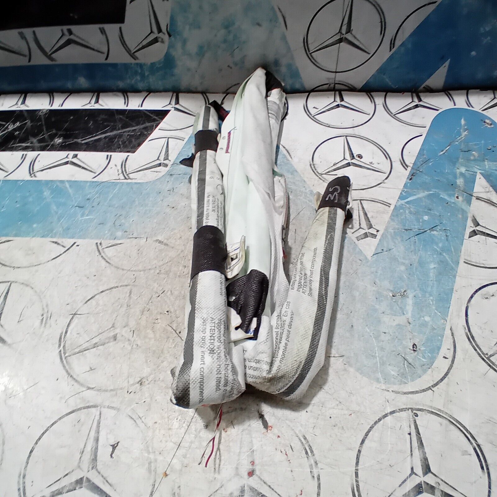 MERCEDES CLA CURTAIN AIBAG ROOF LEFT PASSENG SIDE MK19 (24) 2013-2019 1178601102