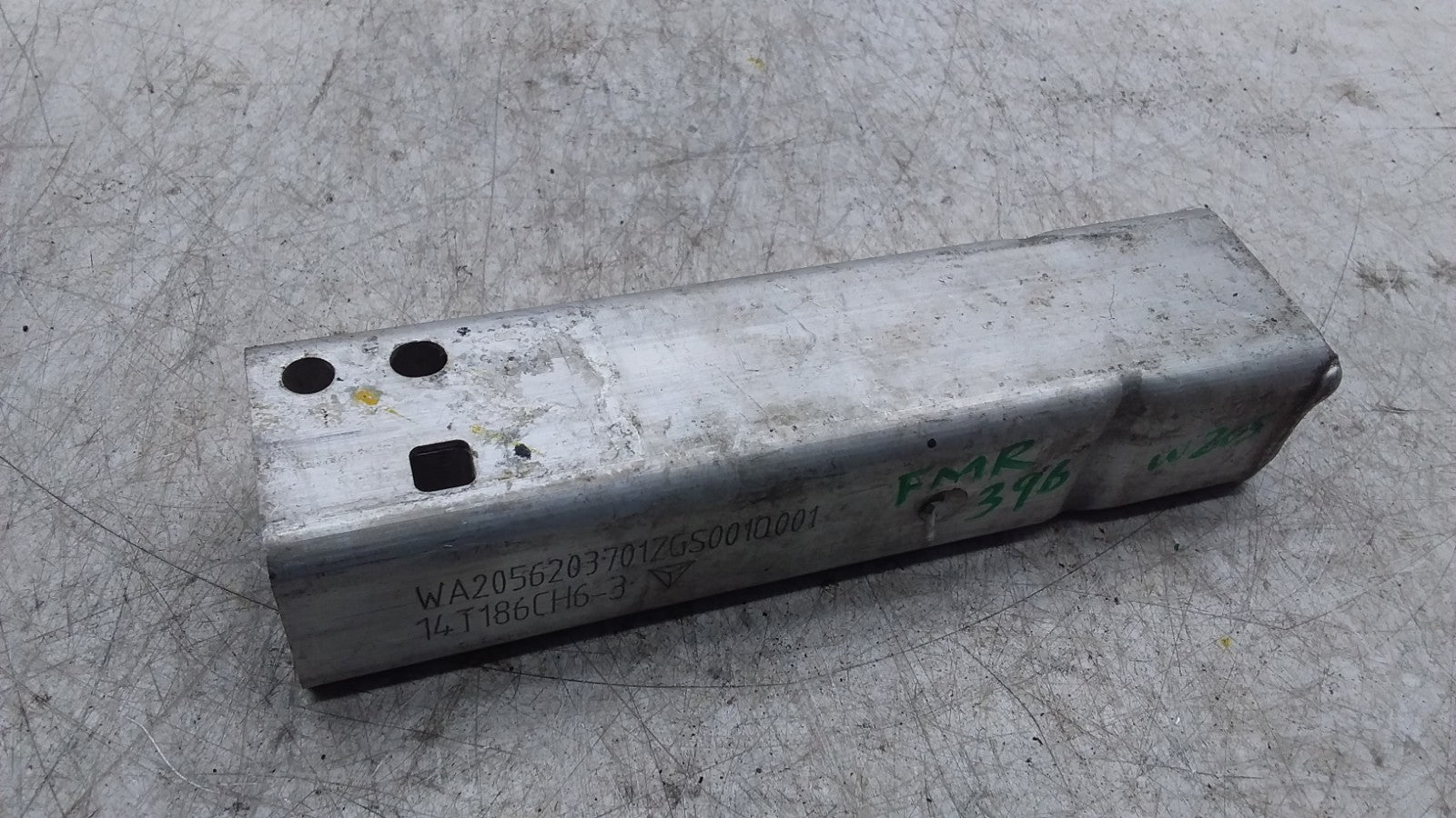 MERCEDES C-CLASS  FRONT LOWER REINFORCEMENT CRASH ABSORBER A2056203701  FMR396