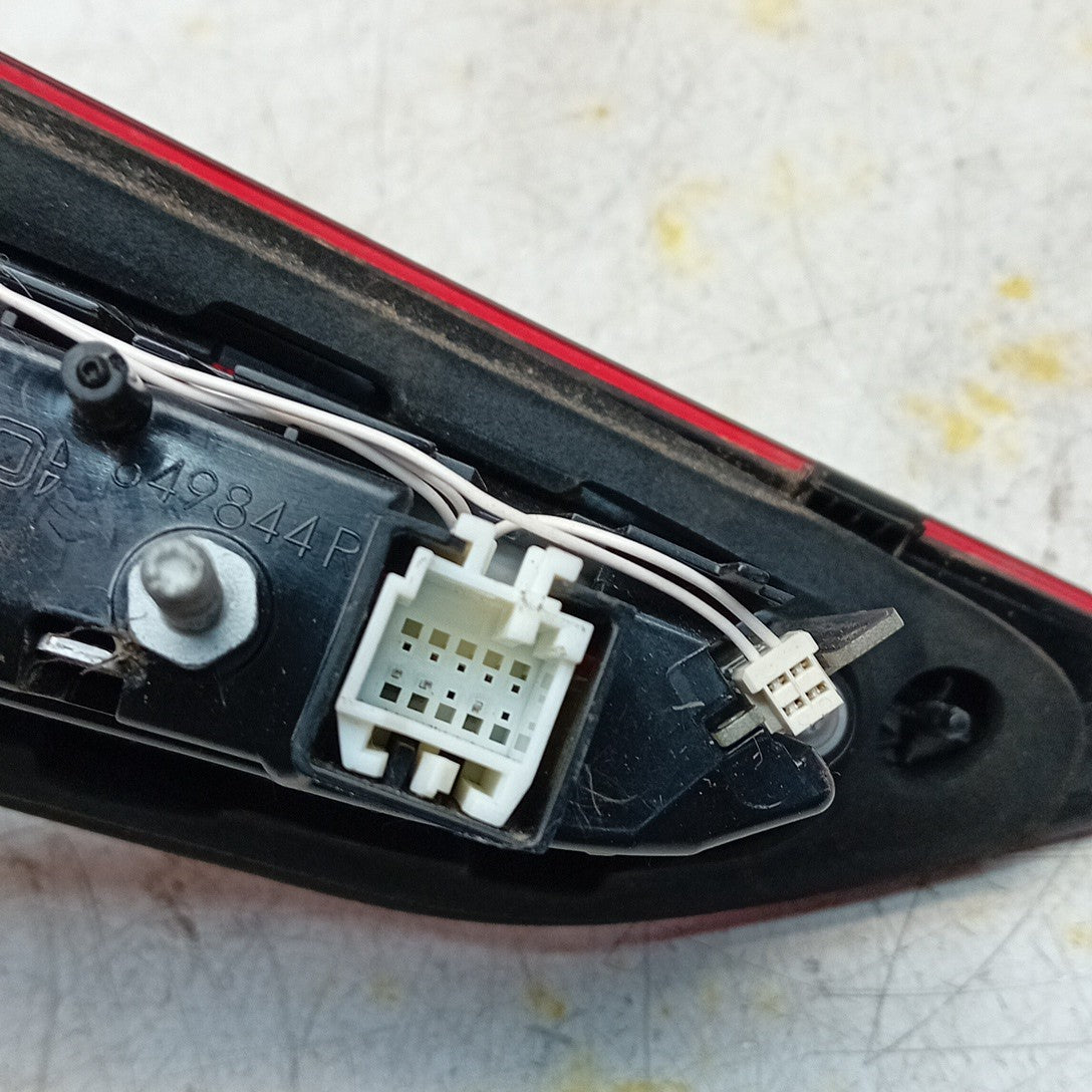 MERCEDES CLA W118 DRIVER RIGHT OS REAR INNER TAIL LIGHT A1189066400 FMT268