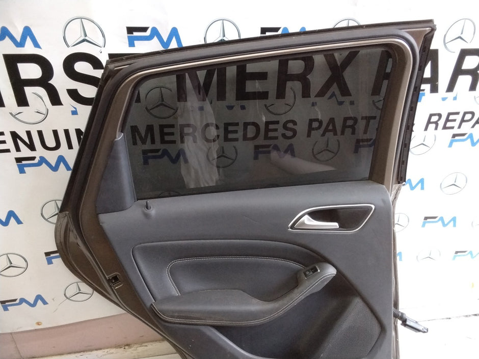 MERCEDES B-CLASS W246 DRIVER REAR DOOR OSR BROWN 2012-19 COMPLETE FMD324