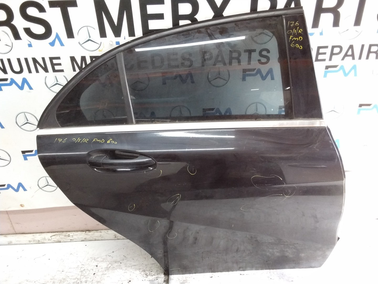 MERCEDES A-CLS W176  DRIVER REAR  DOOR OSR  2012-18 BLACK COMPLETE FMD600