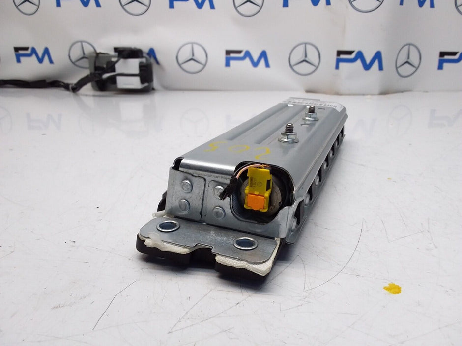 2017 MERCEDES BENZ C-CLASS W205 DRIVER SIDE KNEE AIRBAG A2058601600 FM00337